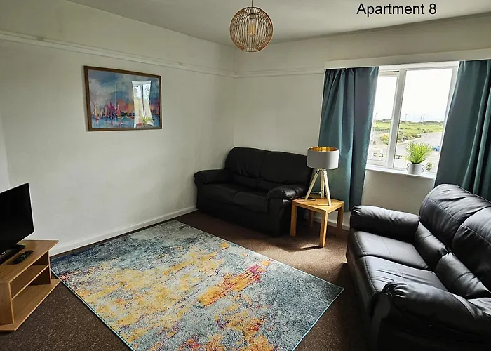 Beach Court Holiday Apartments